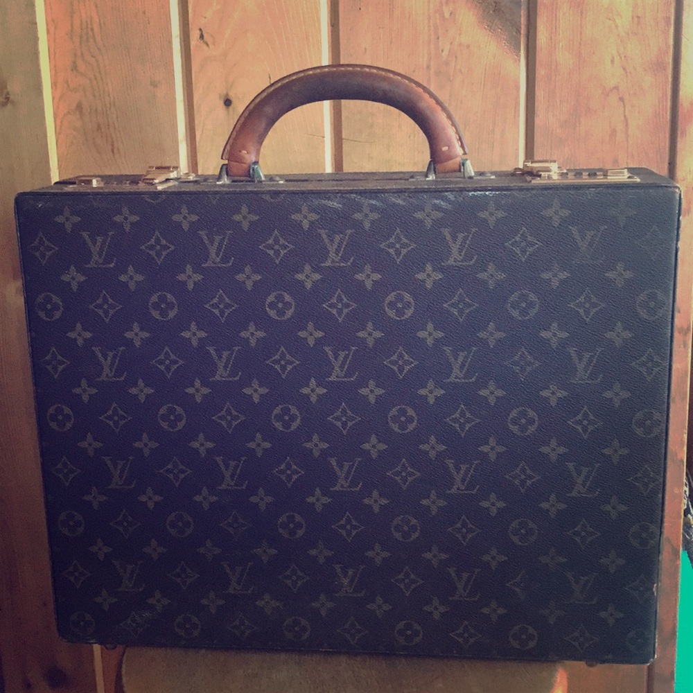COPY - Louis Vuitton Presidental Briefcase💼💛